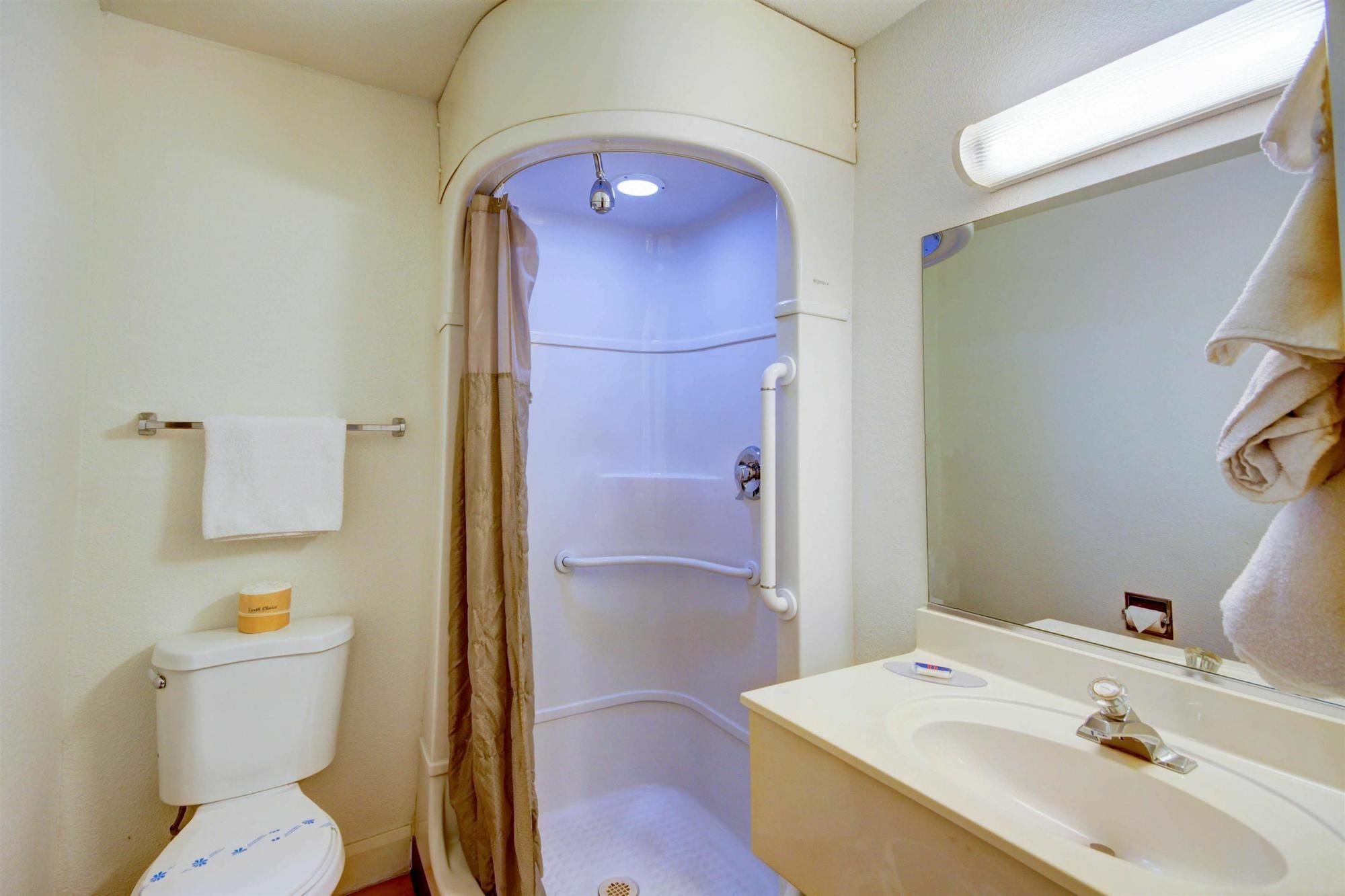 6 Saint George, Ut Hotel